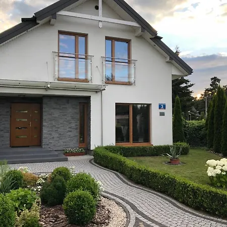 Dom Nad Zalewem Zegrzynskim Apartment